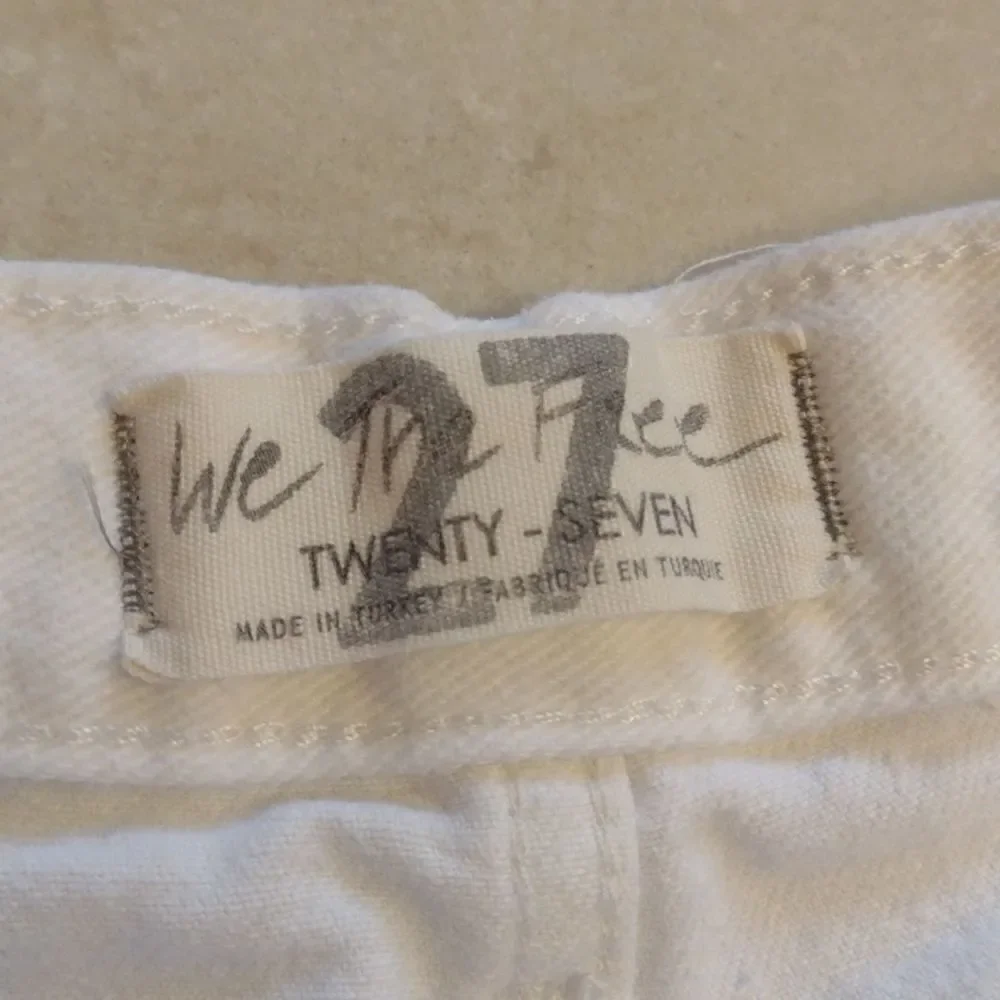 Free People We the Free Makai Denim shirt white distressed size 27